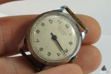 Наручные часы МОСКВА 15 камней выпуск СССР